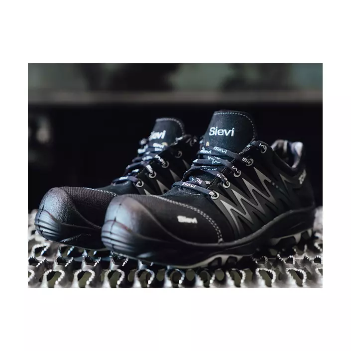 Sievi Zone 2+ safety shoes S3, Black, large image number 1
