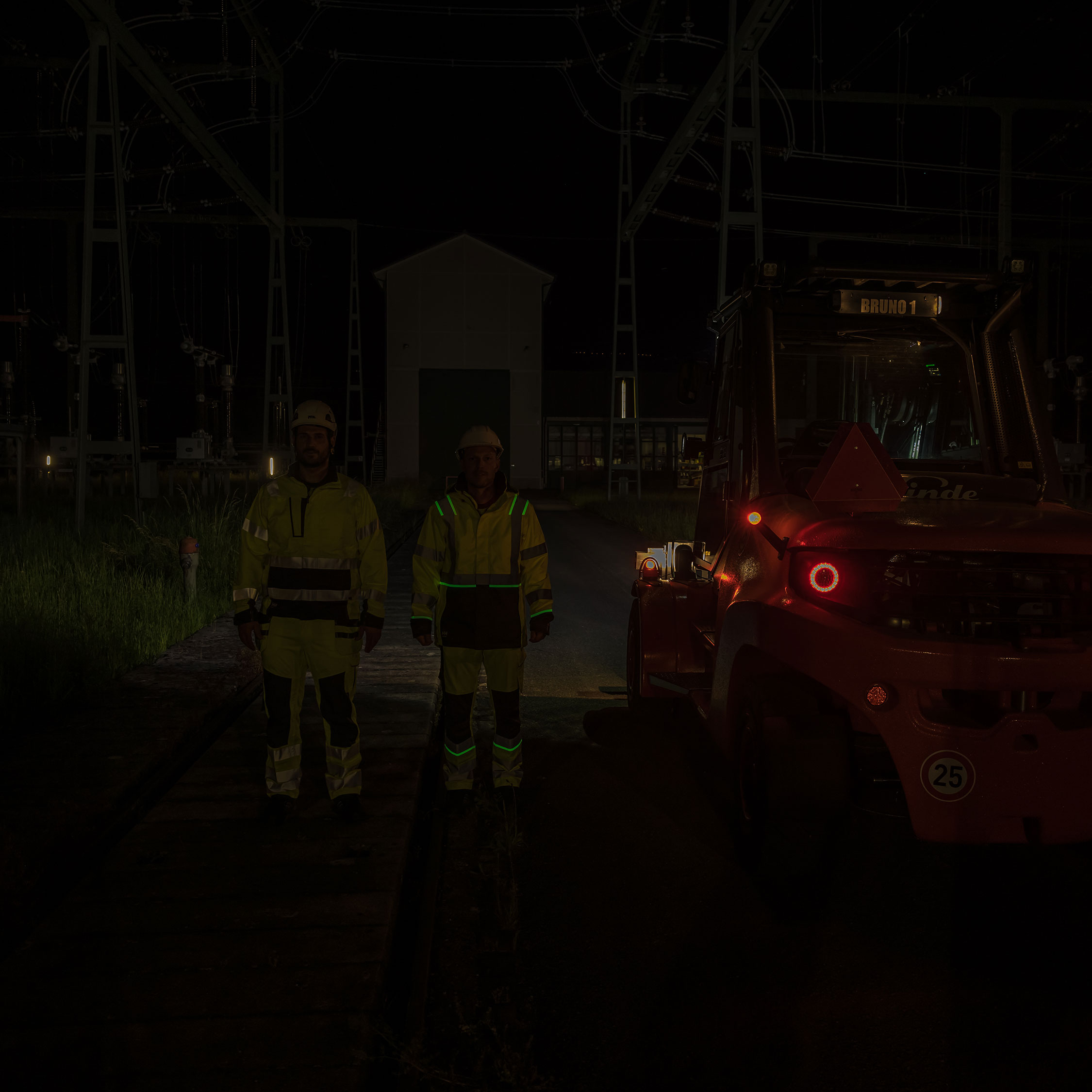 Helly Hansen UC-ME winter jacket, Hi-Vis Yellow, large image number 2