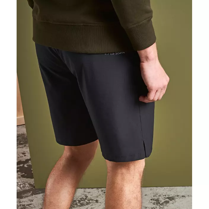 GEYSER shorts, Black, large image number 1