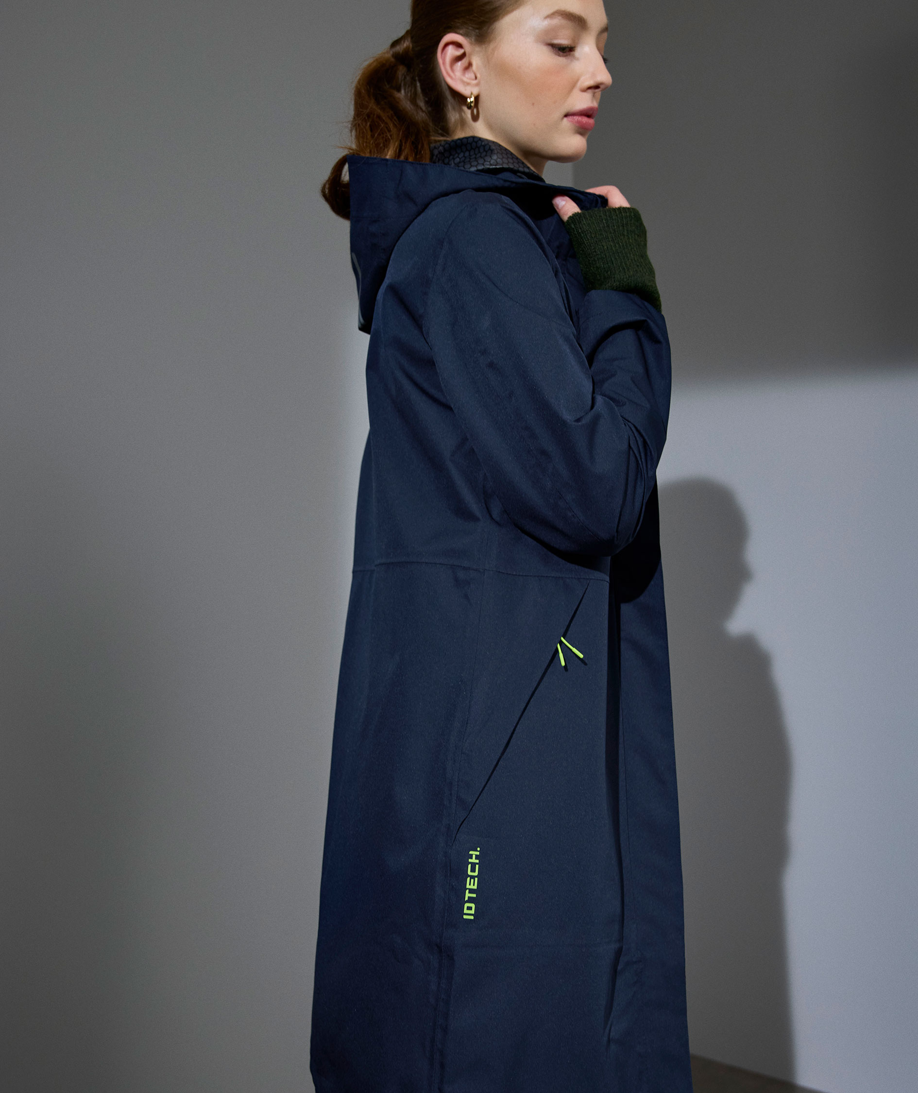 ID Performance women's rain jacket