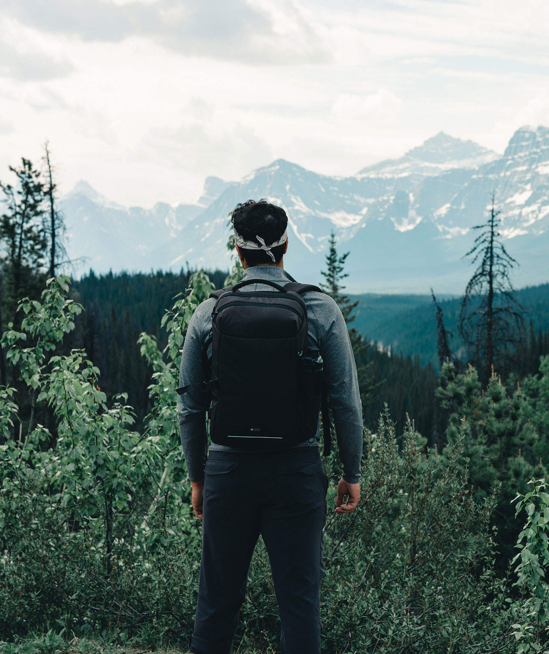 Swiss Peak XXL weekend travel backpack 20L