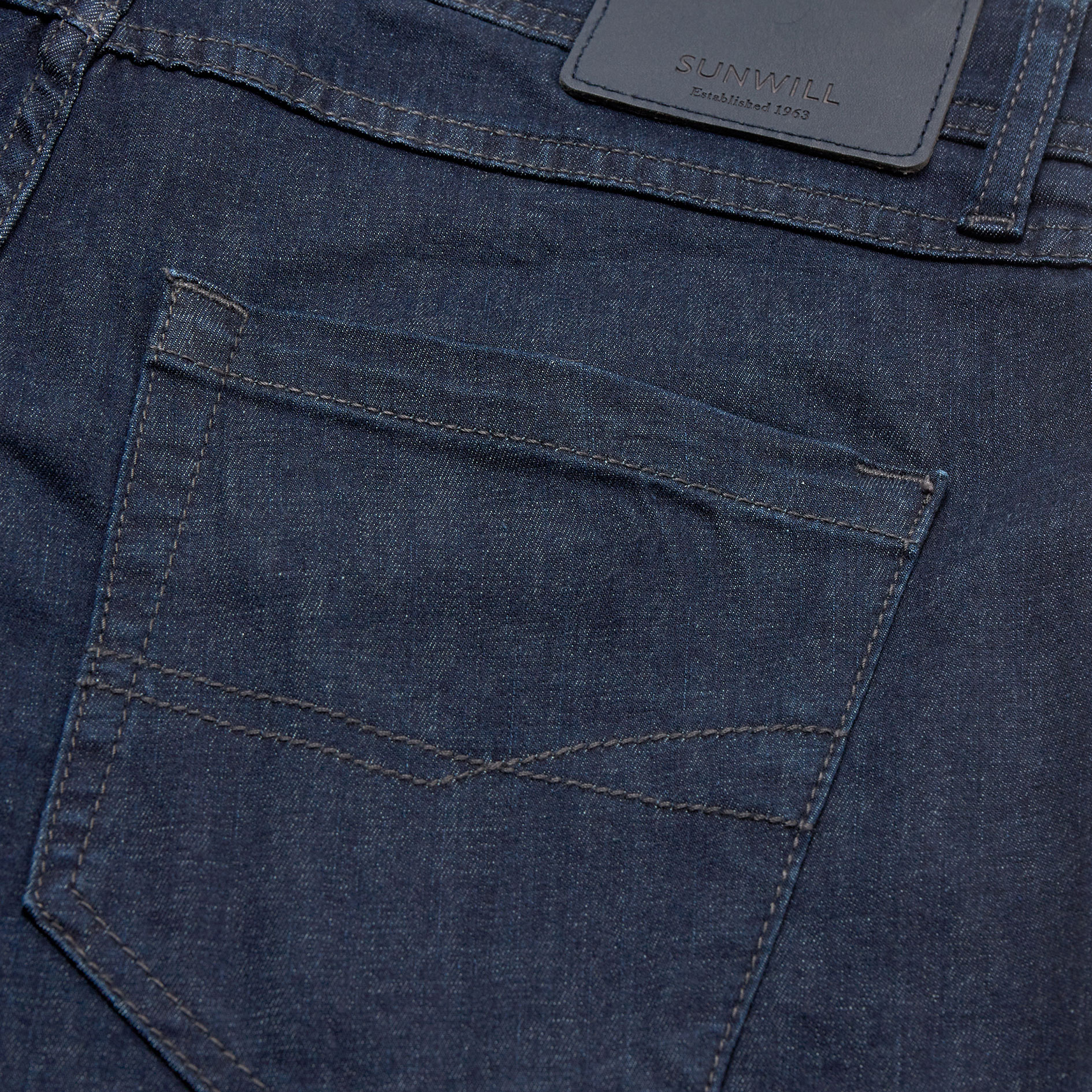 Sunwill lange Denim-Shorts, Dark navy, large image number 2