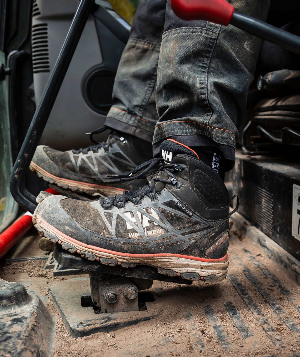 Helly Hansen Chelsea safety boots S3, Black/Orange, large image number 2