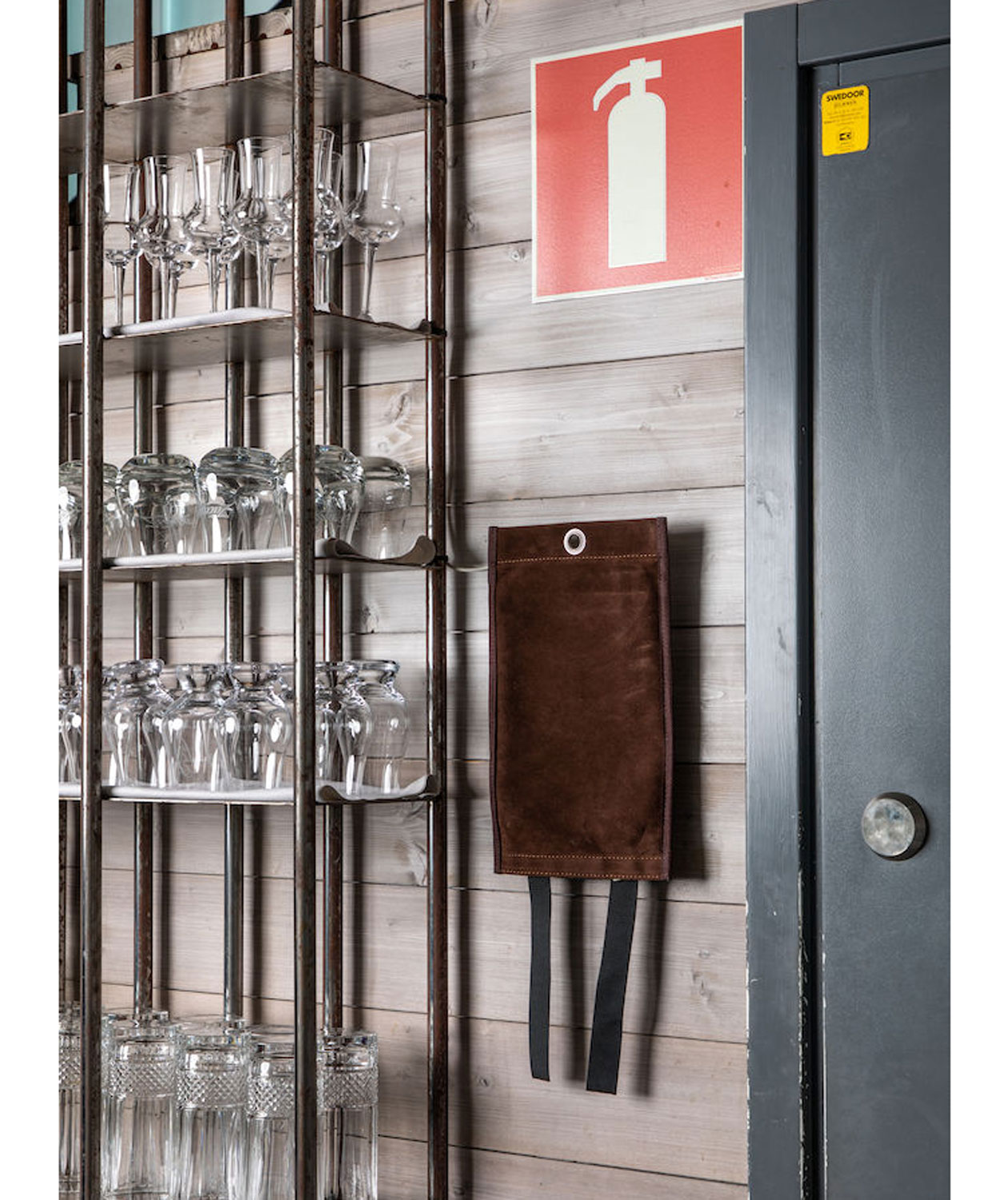 Kosta Linnew&auml;fveri fire blanket