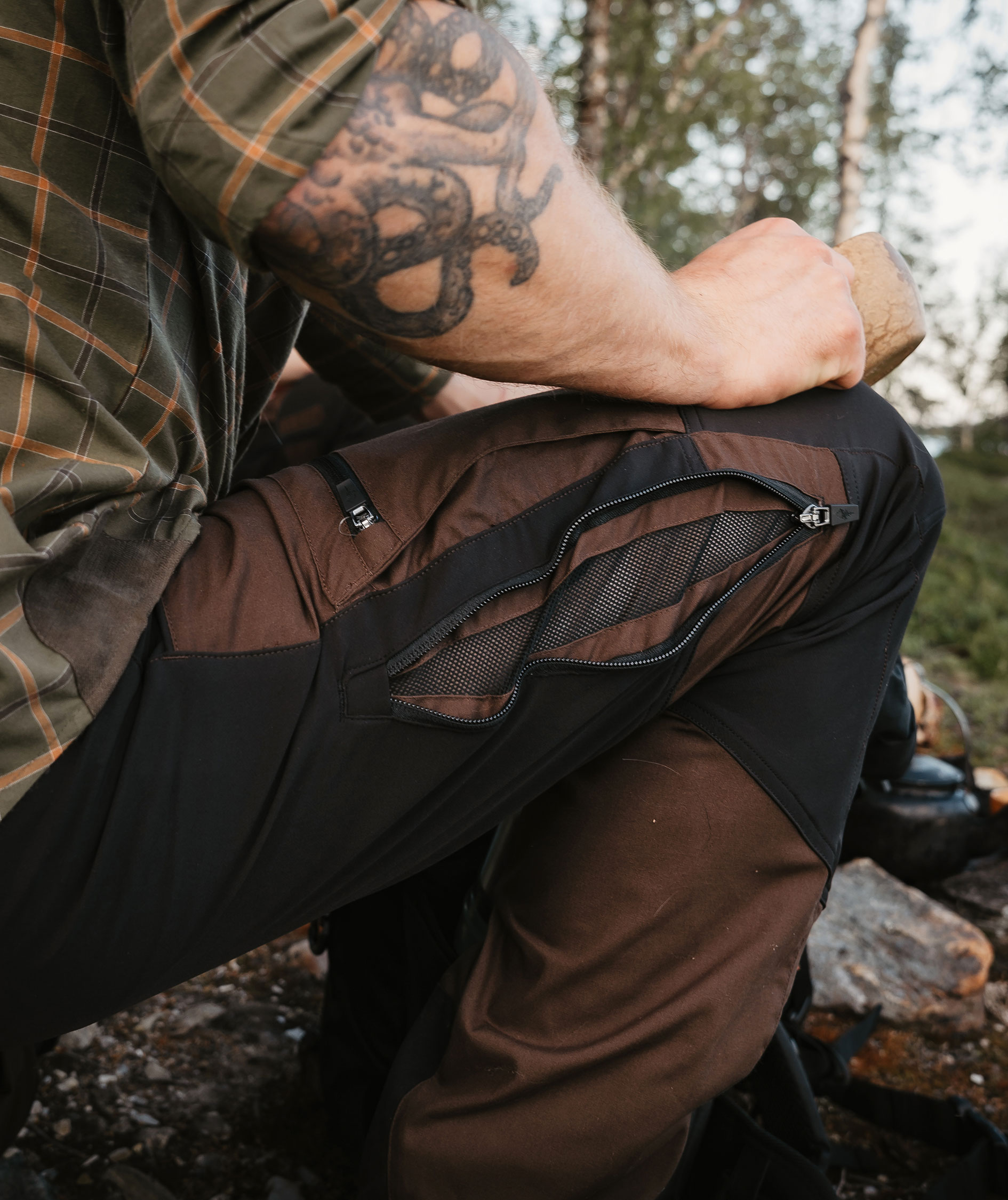 Pinewood Caribou TC bukser, Dark Brown/Black, large image number 7