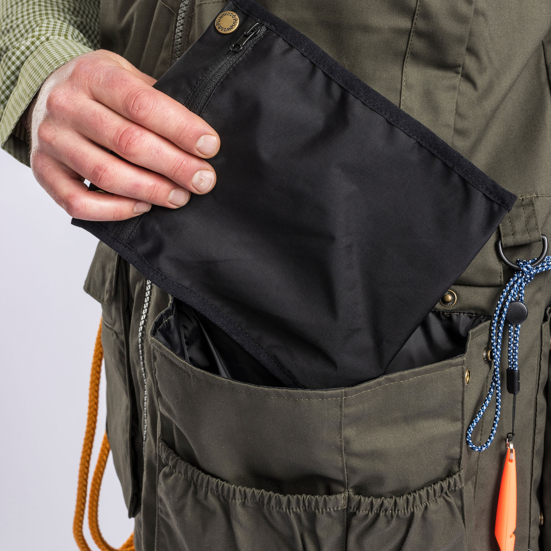 Pinewood&nbsp;Dog Sports Trainer vest, Moss green, large image number 7