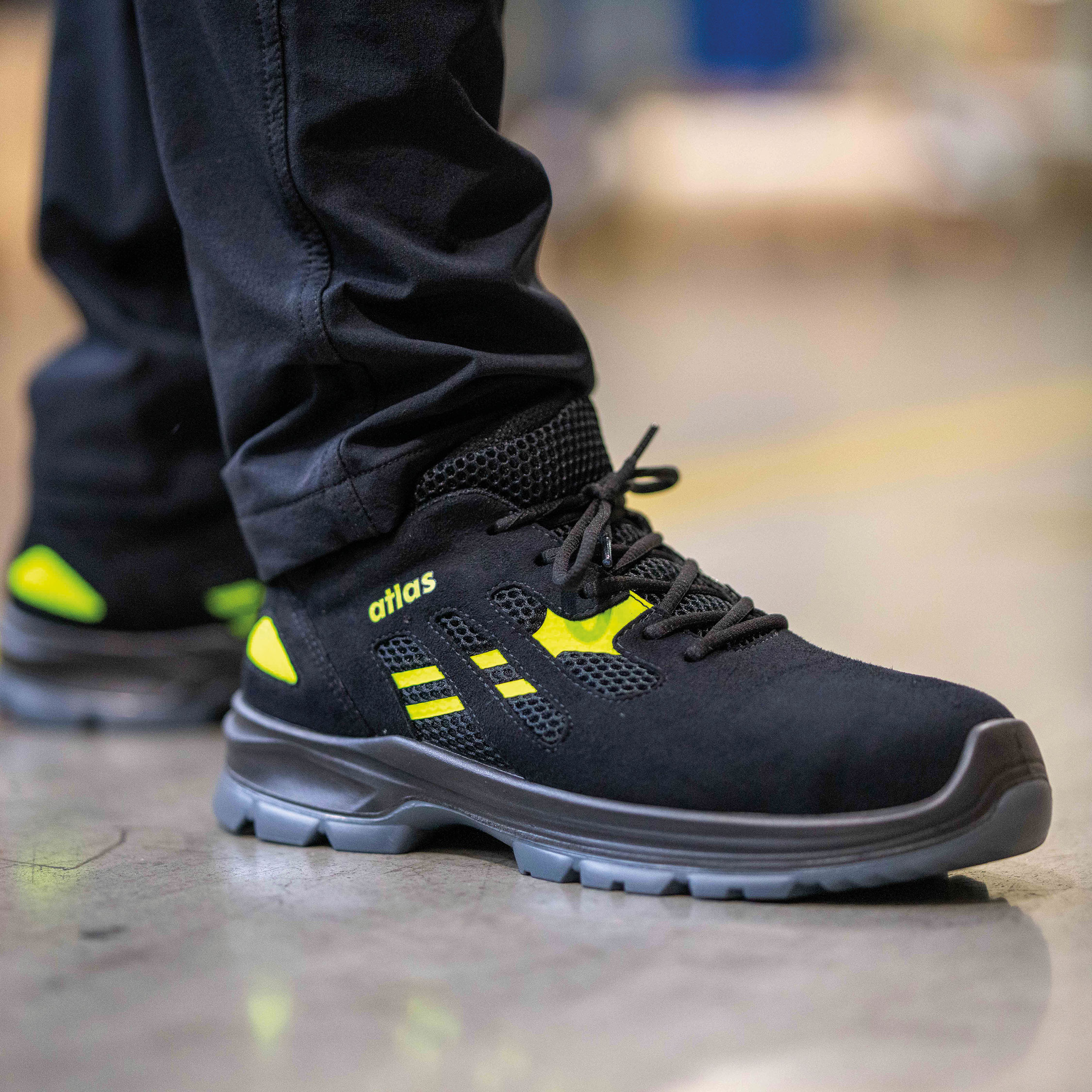 Atlas Flash 2605 XP safety shoes S1P, Black/Green, large image number 2