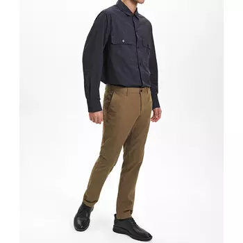 Sunwill Colour Safe Fitted chinos, Dark sand