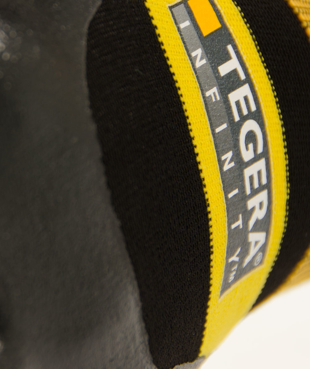 Tegera 8803 Infinity arbetshandskar, Svart/Gul