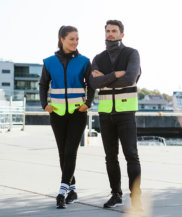 YOU Eskilstuna varselv&auml;st, Svart