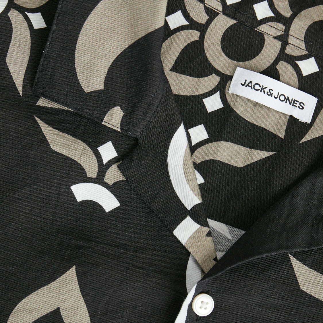 Jack & Jones JJEURBAN EDGE RESORT kort&aelig;rmet skjorte, Jet black, large image number 2